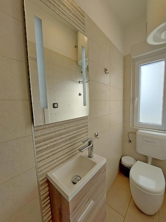 Family Apartment Cathy Galižana エクステリア 写真