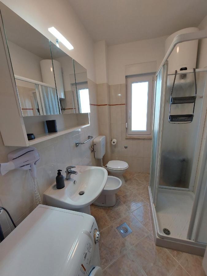 Family Apartment Cathy Galižana エクステリア 写真